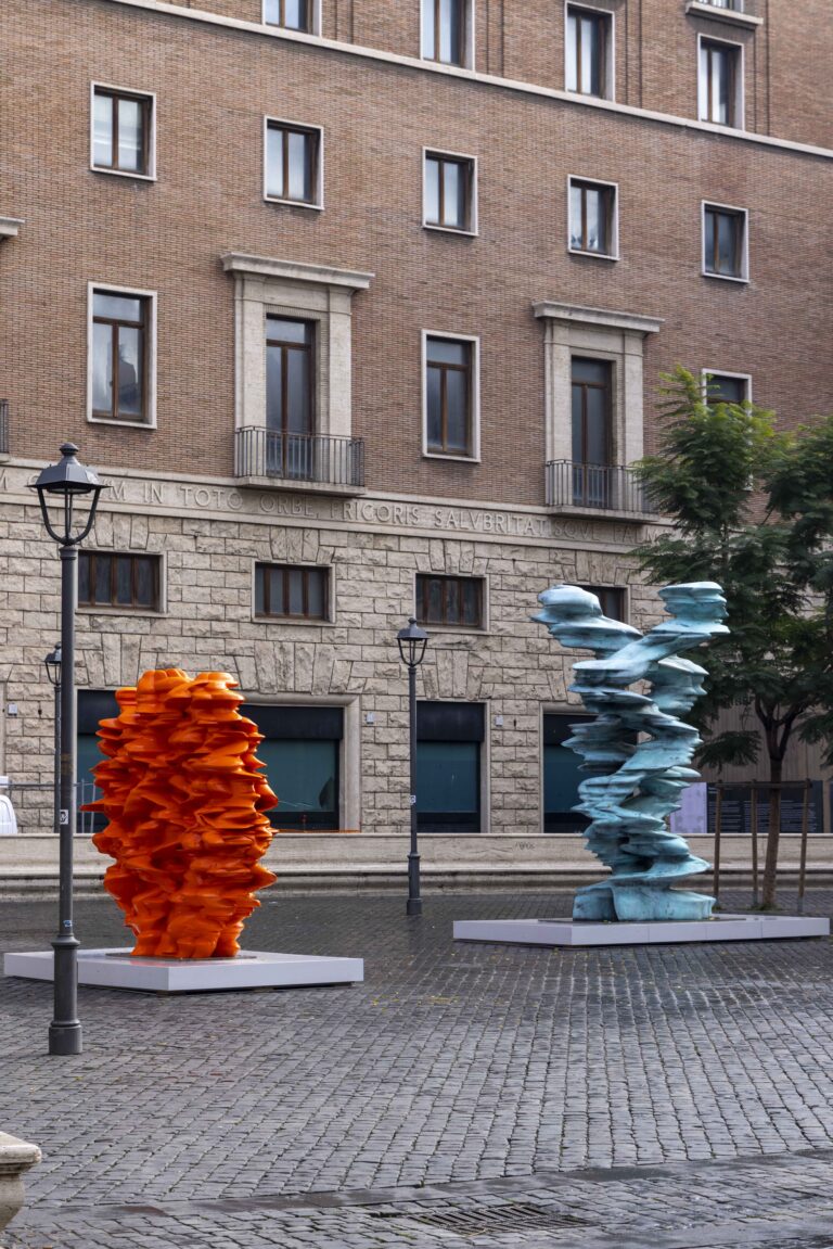 Tony Cragg, Opere in Piazza, Ph Monkeys Video Lab