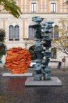 Tony Cragg, Opere in Piazza, Ph Monkeys Video Lab