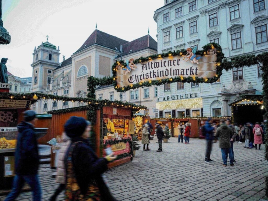 Altwiener Christkindlmarkt, Vienna. Dal profilo FB wien.info