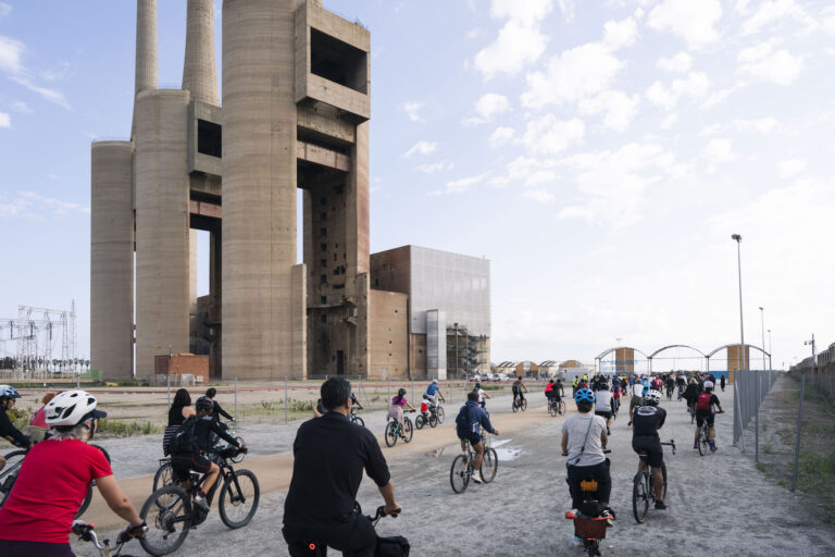 Bicicletada, Manifesta 15. Photo Helena Roig