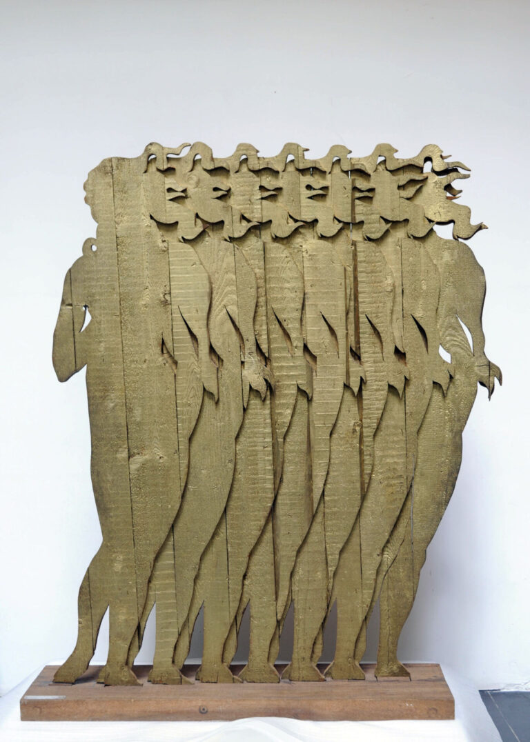 Mario Ceroli, Goldfinger:Miss, 1964, legno dorato, Sovrintendenza Capitolina, depositi MACRO, Roma