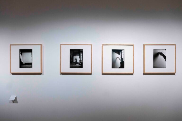 Ugo Mulas, L'operazione fotografica, installation view at Palazzo Reale, Milano, 2024. Photo Giorgio Galimberti