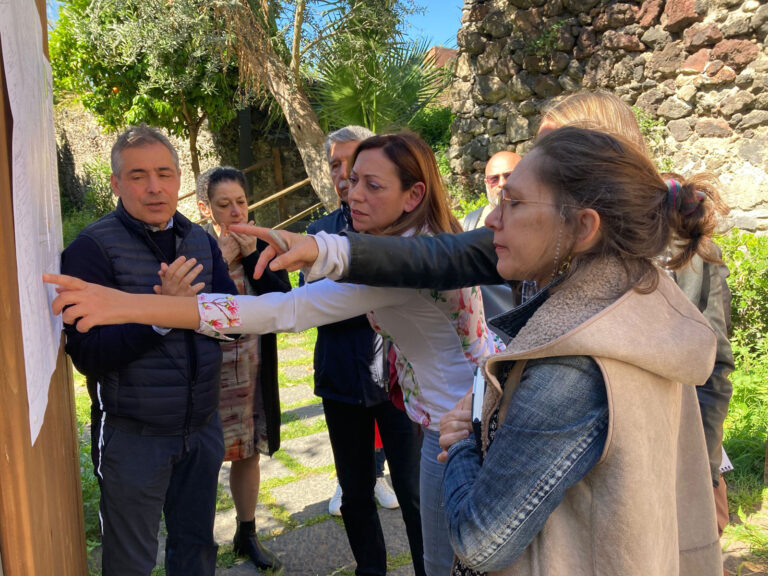 Catania, sopralluogo nel Corso Antico. Courtesy IN/Arch