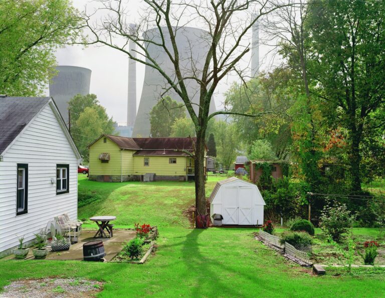 Amos Coal Power Plant, Raymond, West Virginia 2004 (c) Mitch Epstein