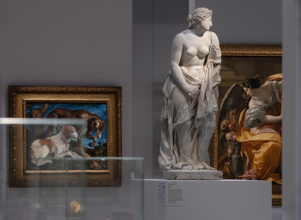 Galerie du Temps, Louvre Lens. Courtesy Louvre Lens. Photo Manuel Cohen