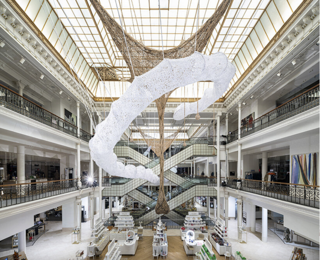 Le Serpent di Ernesto Neto, a Parigi (dettaglio) via designboom.com