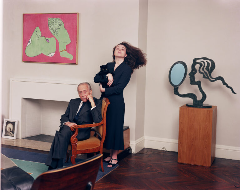 Tina Barney, Mr. and Mrs. Castelli, 1998