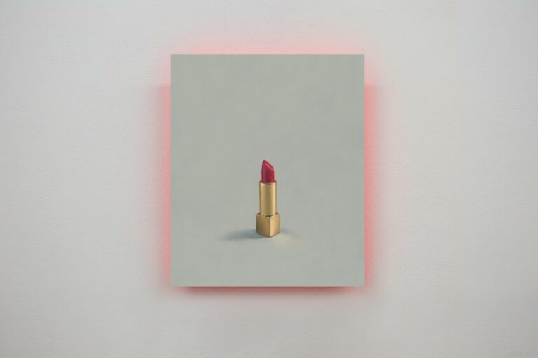 Aldo Sergio (1982) Red Lipstick Prayer 2024 oil on paper applied on board 9 1/2 x 7 7/8 in. (24 x 20 cm). Courtesy the artist and Tommaso Calabro