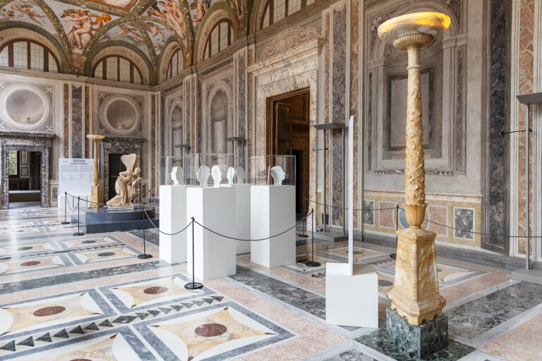 Gianfranco Baruchello, Mondi possibili, installation view a Villa Farnesina, Roma, 2025 © Alessia Calzecchi