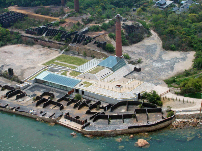 Inujima Seirensho Art Museum, Giappone, 2008 Foto YANAGI STUDIO