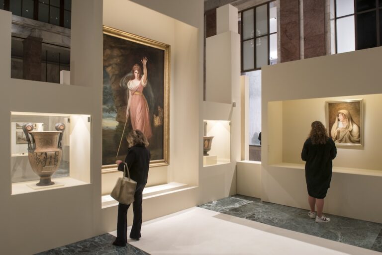 Sir William e Lady Hamilton, exhibition view della mostra a cura di Francesco Leone e Fernando Mazzocca, Gallerie d’Italia – Napoli, Museo di Intesa Sanpaolo a Napoli