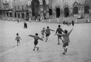 Henri Cartier-Bresson / Riccardo Moncalvo