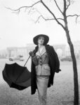 Normam Parkinson, Wenda Parkinson, Hyde Park Corner, British Vogue, February 1951© Norman Parkinson Archive / Courtesy Iconic Images