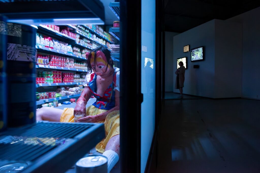 Dries Verhoeven – Everything must go