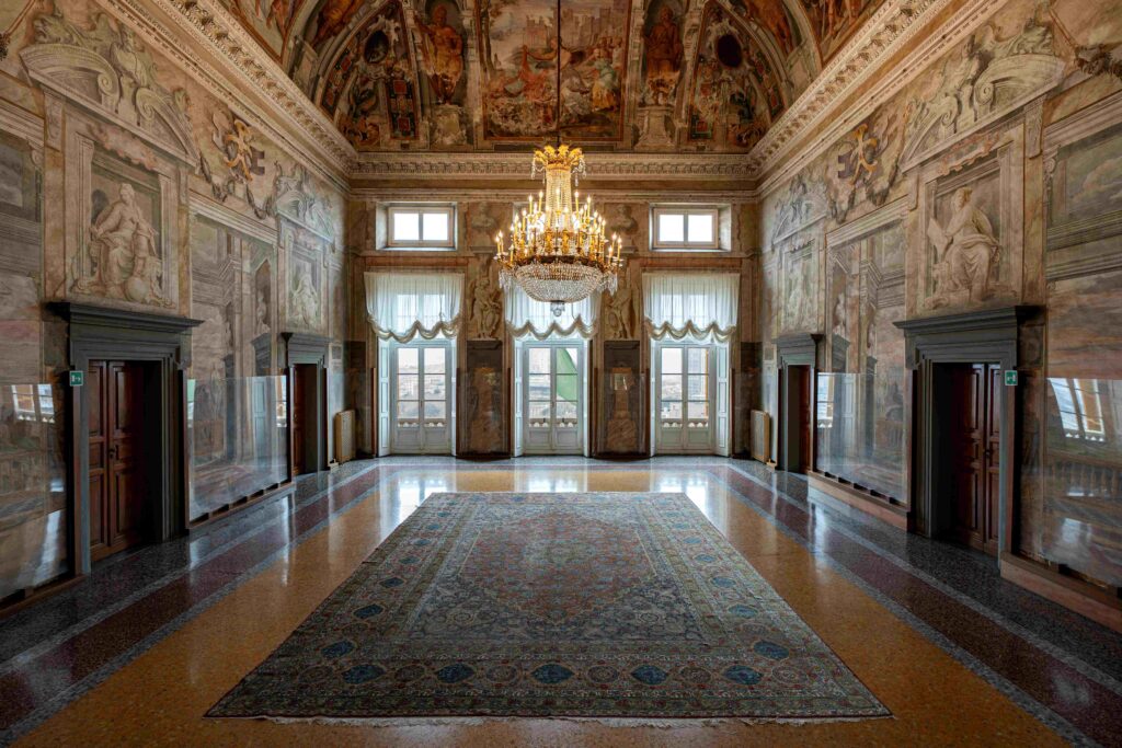 Villa delle Peschiere, veduta generale del Salone d’Onore. Courtesy Palazzo Foundation, foto Monica Schettino